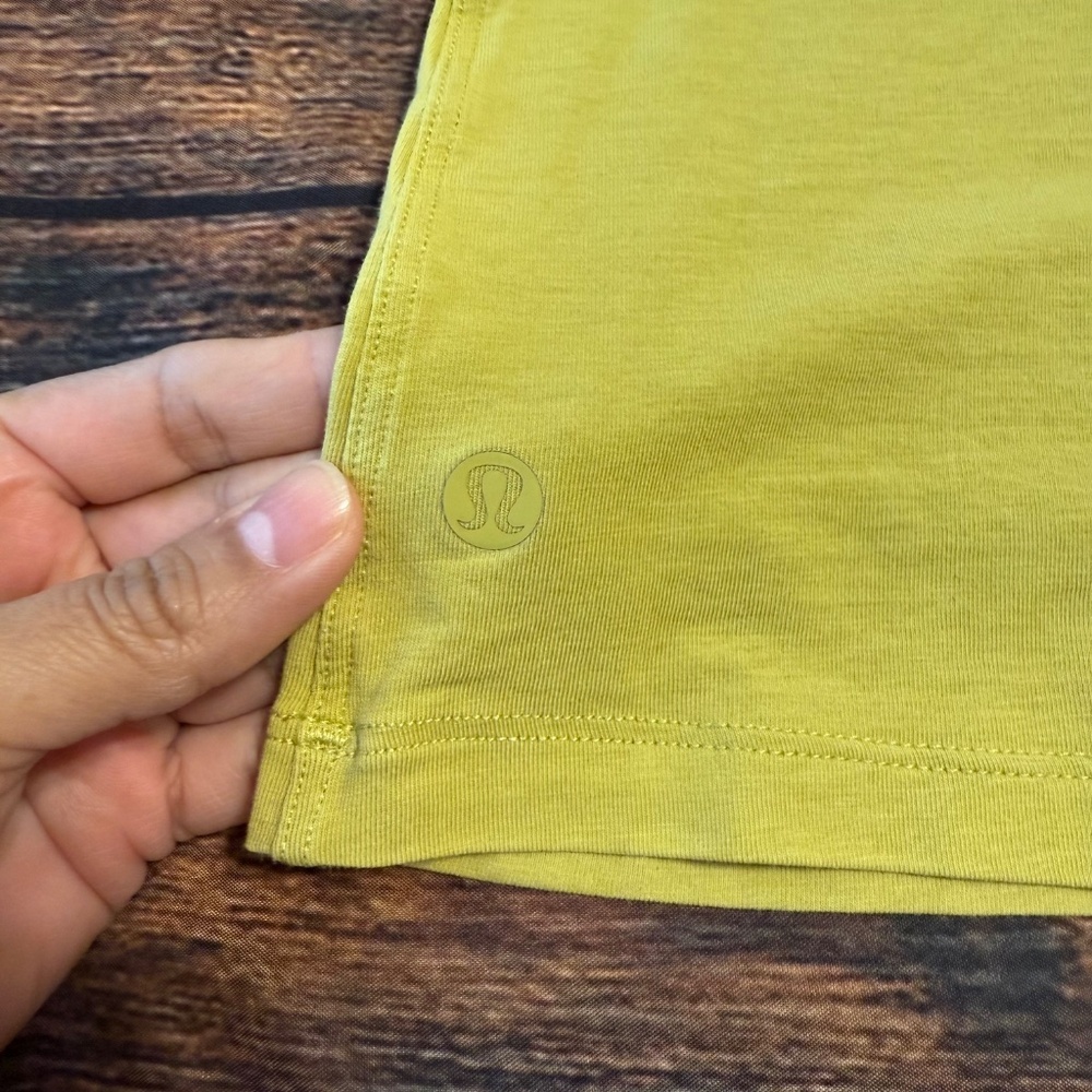Lululemon Muscle Tank - Picture 8 of 8